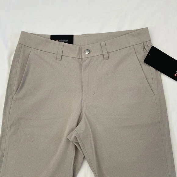 Lululemon Commission Pant Slim 32"L WovenAir RWLI Raw Linen Beige Men's Size 28 - Picture 3 of 5